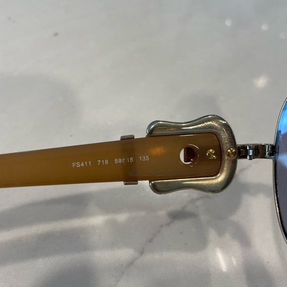 VINTAGE Fendi B Buckle (Guitar) Aviator Sunglasses - Picture 4 of 8